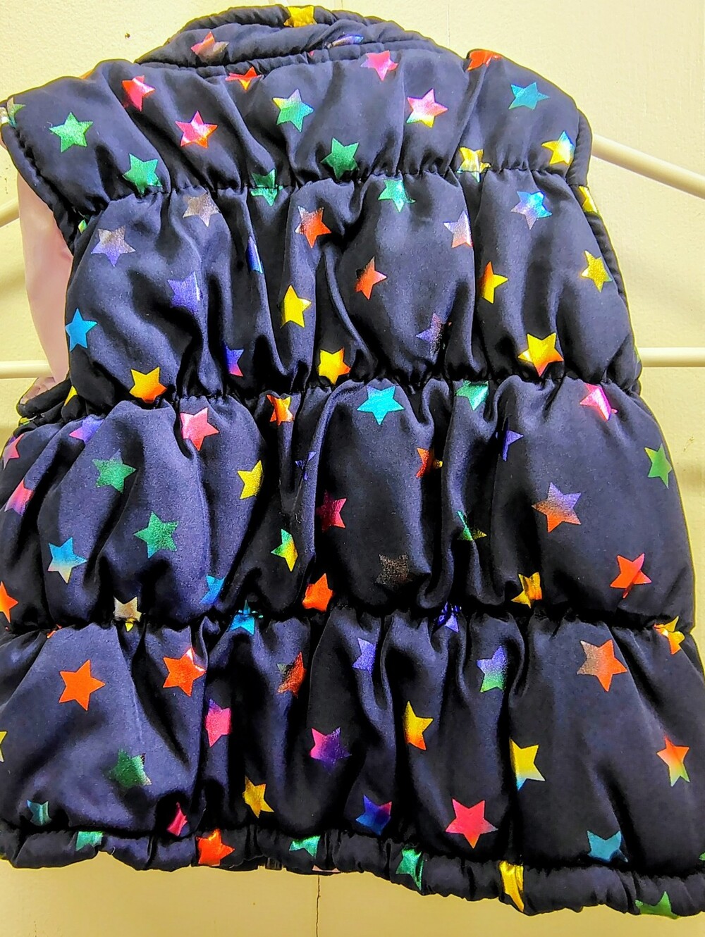 Puffer Vest by Healte- Star Print Size 18M - Picture 2 of 3